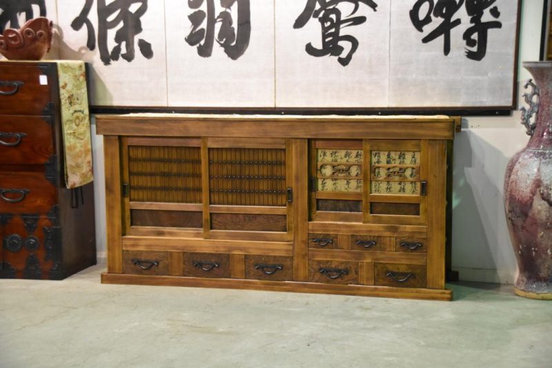Sideboard