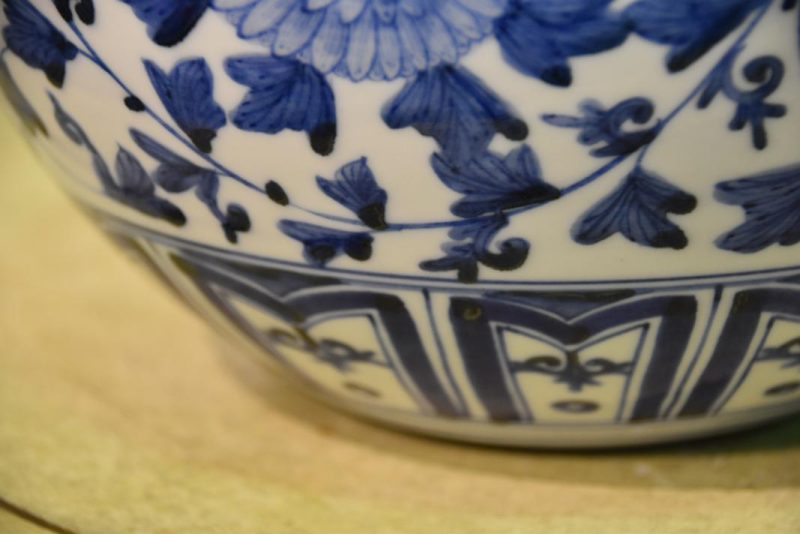 Arita Ceramic Vase - Image 7