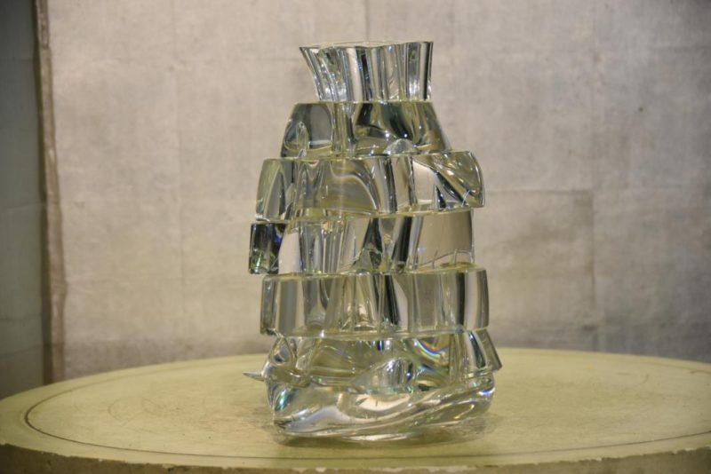 Unusual Japanese Glass Vase - Image 11