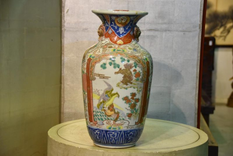Japanese Imari Vase - Image 9
