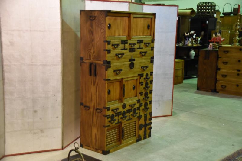 Osaka Antique Merchants Chest - Image 13