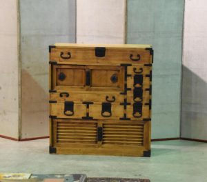Japanese Merchant Chest (Choba Dansu)