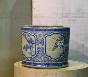 Japanese Blue and White Hibachi