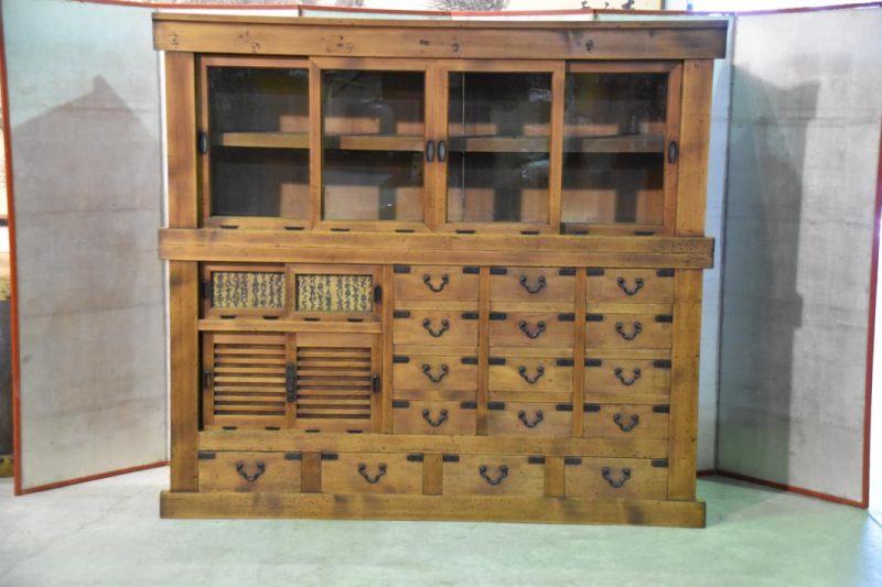 Japanese Meiji Period Shop Display Chest - Image 10