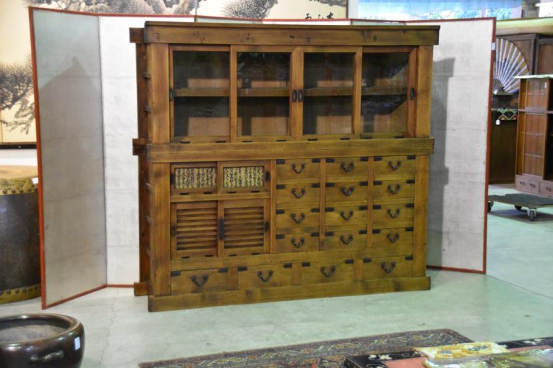 Japanese Meiji Period Shop Display Chest - Image 9