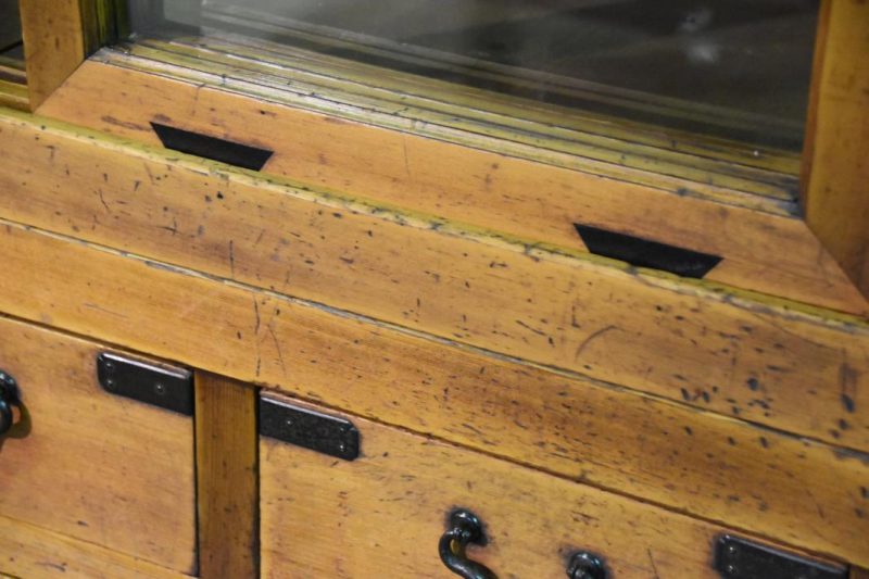 Japanese Meiji Period Shop Display Chest - Image 6