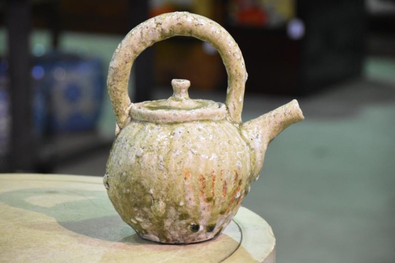 Wabi Sabi Tea Pot by Takuma Murakoshi - Image 3
