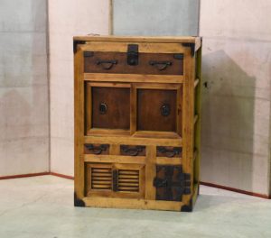 Merchants Chest