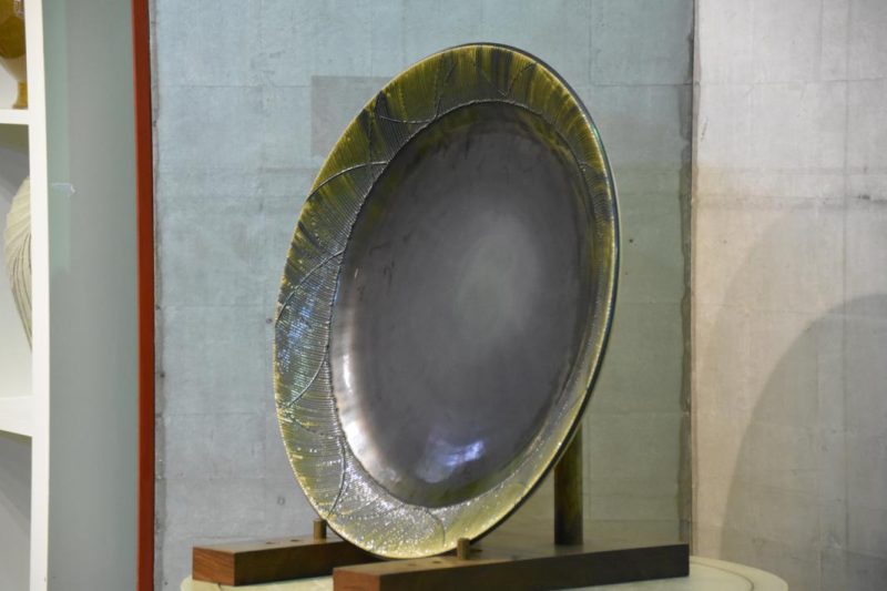 Large Japanese Oribe Plate - Image 6