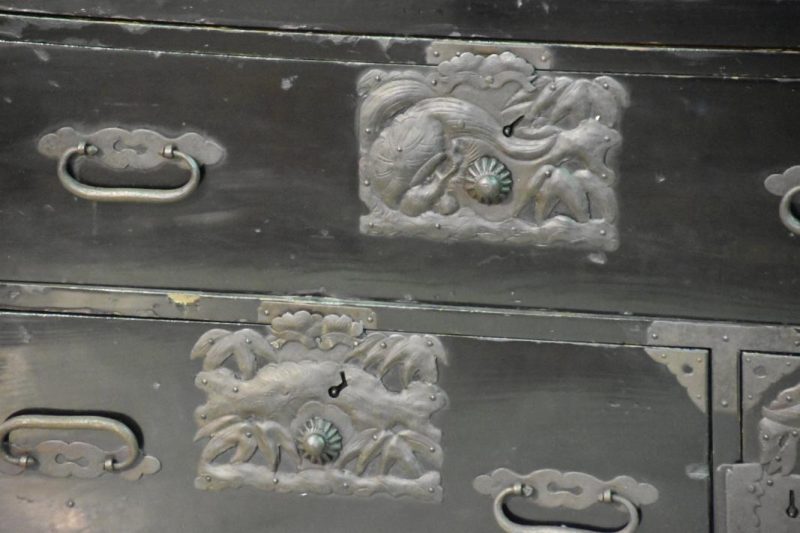 Shonai Region Black Lacquered Chest on Chest - Image 15