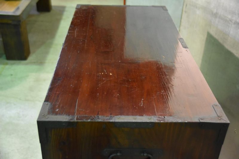 Shonai Region Black Lacquered Chest on Chest - Image 7
