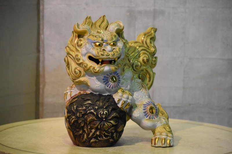 Kutani Shi Shi