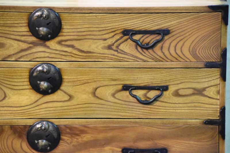 Japanese Elm Clothing Chest - Image 15