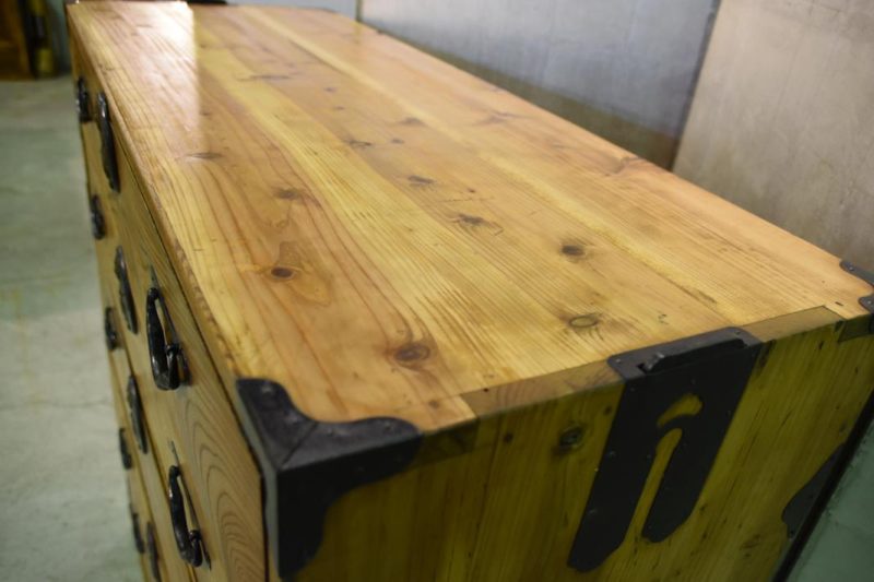 Japanese Elm Clothing Chest - Image 10