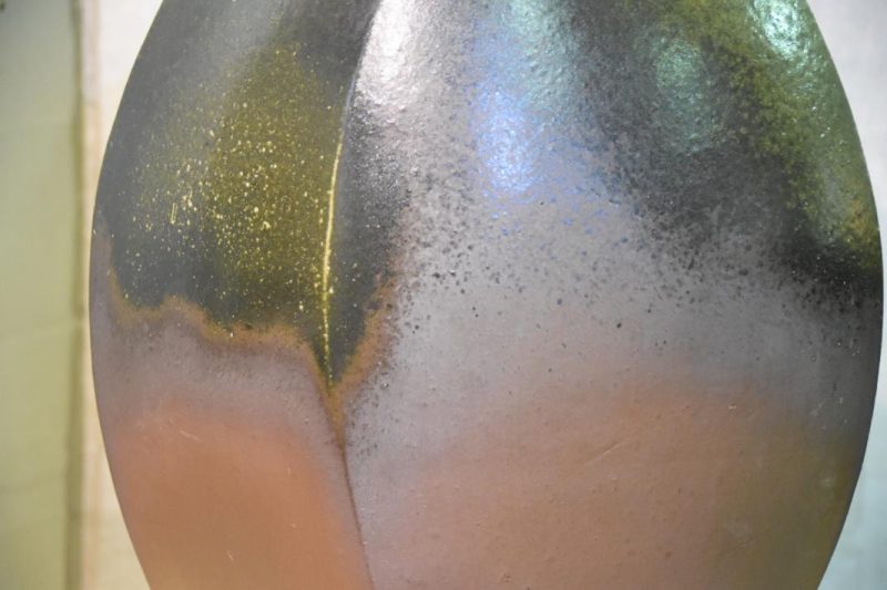 Bizen Pottery Vase - Image 7