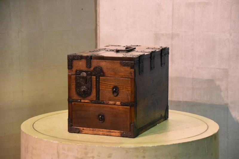 Japanese Suzuri Zeni Bako (Money Collection and Writing Chest)