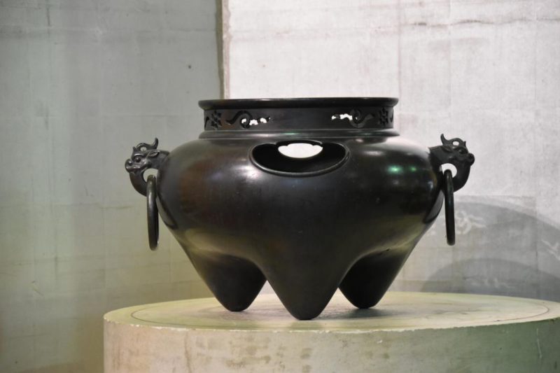 Bronze Hibachi