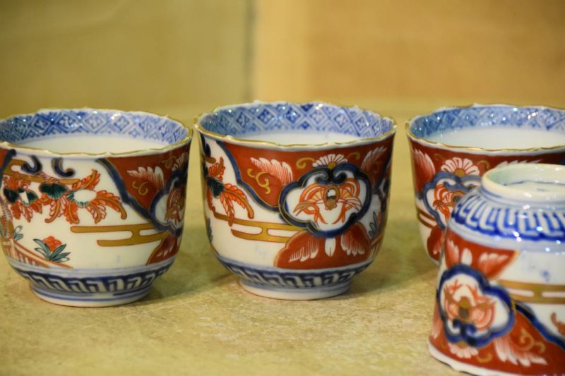 6 x Antique Japanese Imari Cups - Image 5