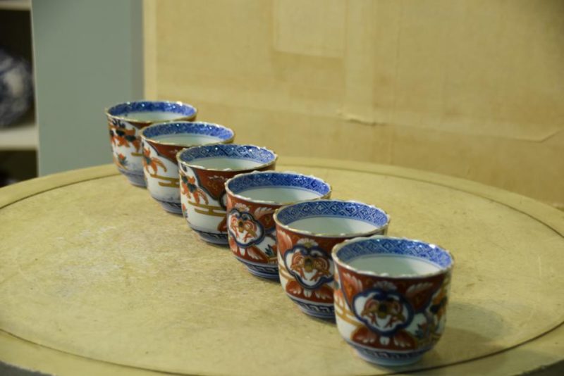 6 x Antique Japanese Imari Cups - Image 10