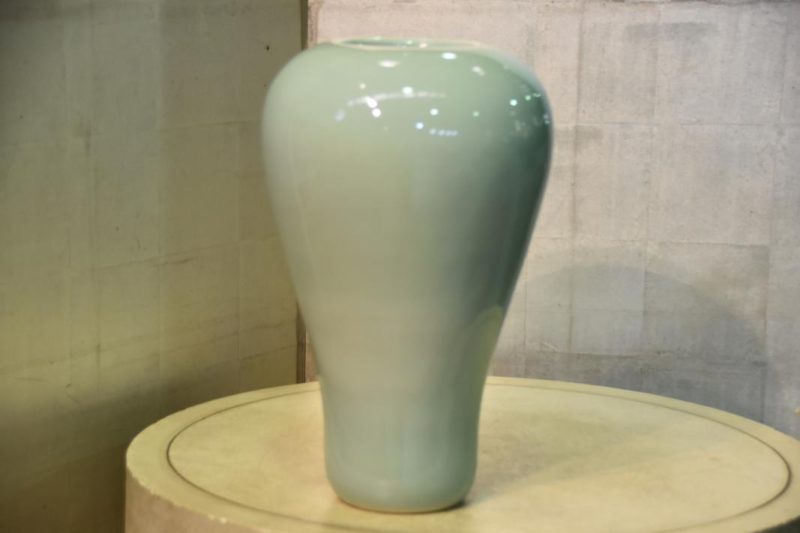Japanese Seiji (Celadon) Vase - Image 10