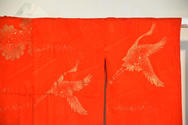Red and Gold Kimono - Image 10