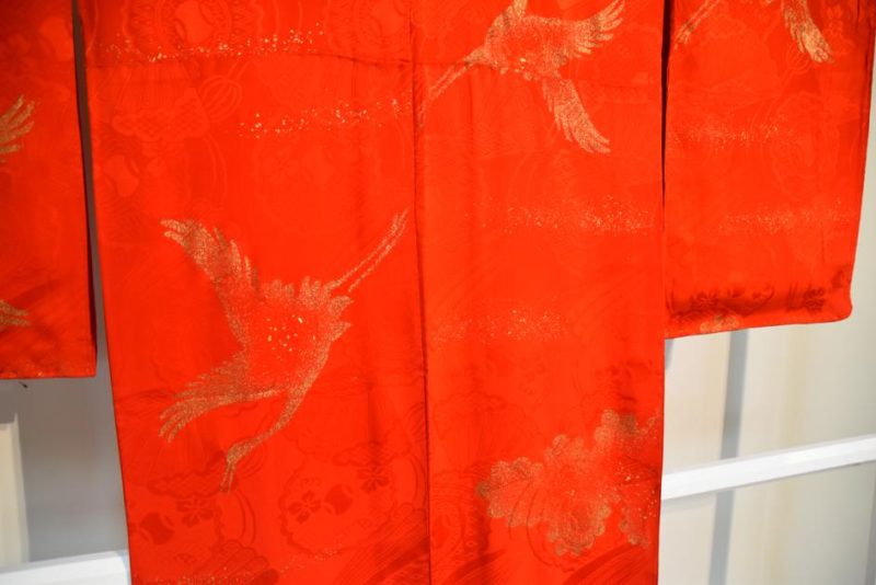 Red and Gold Kimono - Image 7