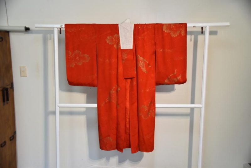 Red and Gold Kimono - Image 3