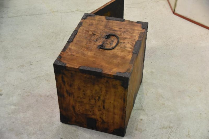 Japanese Funa Dansu - Image 4