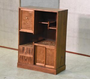 Small Display Chest
