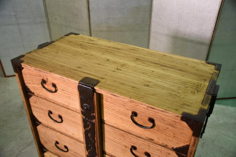 Four Drawer Antique Japanese Clothing Chest - Image 12