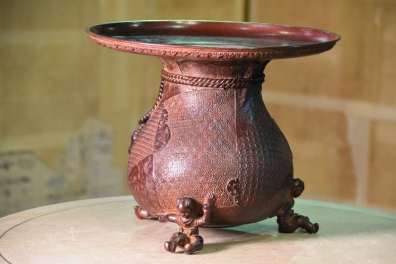 Japanese Bronze Usubata Ikenobu Vase - Image 11