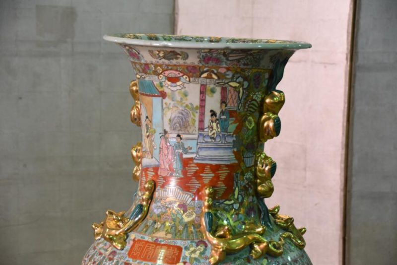 Vintage Chinese Floor Vase - Image 2
