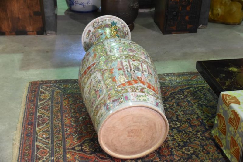 Vintage Chinese Floor Vase - Image 4