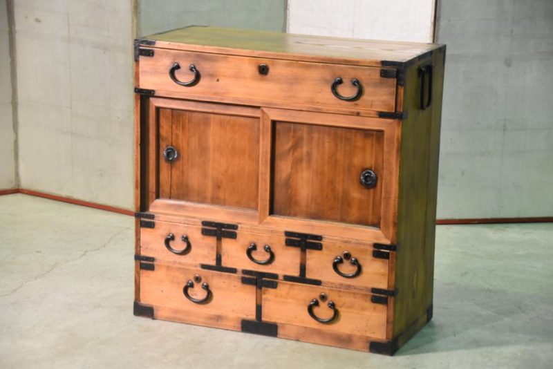 Osaka Choba Dansu (Merchants Chest) - Image 2