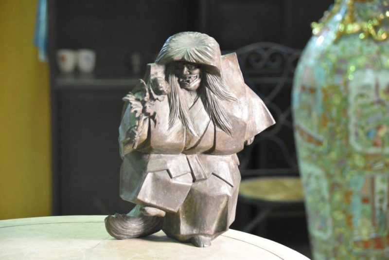 Japanese Bronze Noh Actor - Image 3