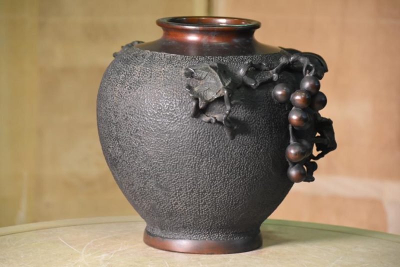 Japanese Bronze Grape Vine Vase - Image 8