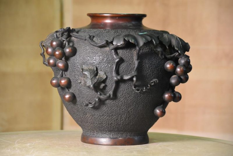 Japanese Bronze Grape Vine Vase - Image 7