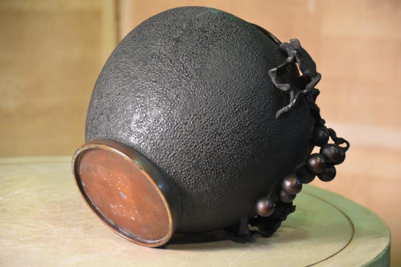 Japanese Bronze Grape Vine Vase - Image 5