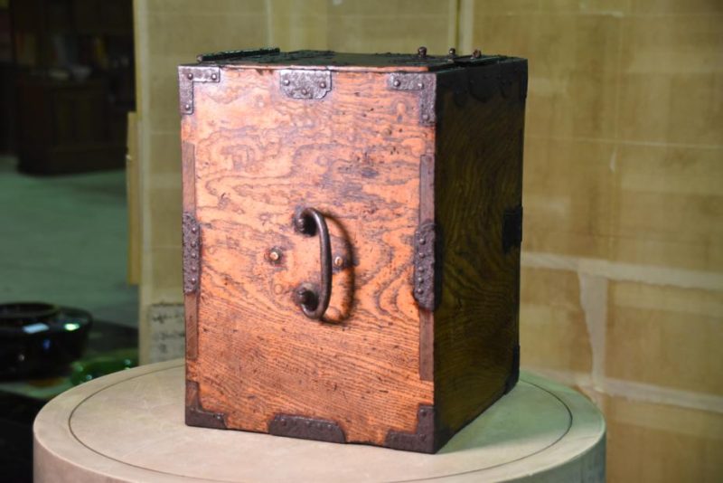 Edo Period Funa Dansu (Ships Chest) - Image 6