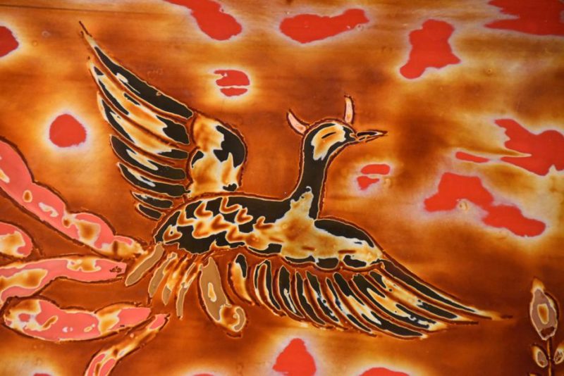 Japanese Wakasa Lacquer Kimono Tray - Image 9