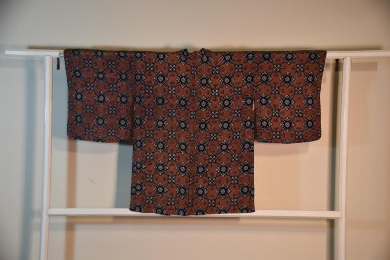 Japanese Silk Vintage Haori Jacket - Image 2