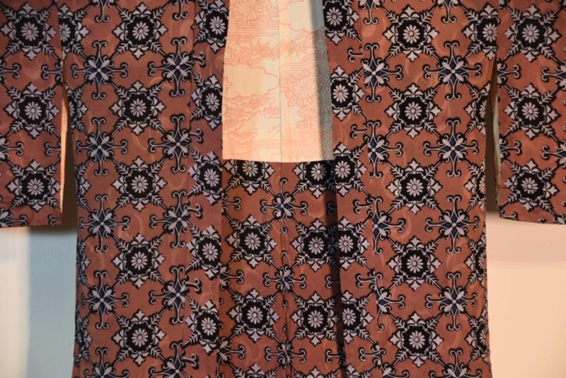 Japanese Silk Vintage Haori Jacket - Image 6
