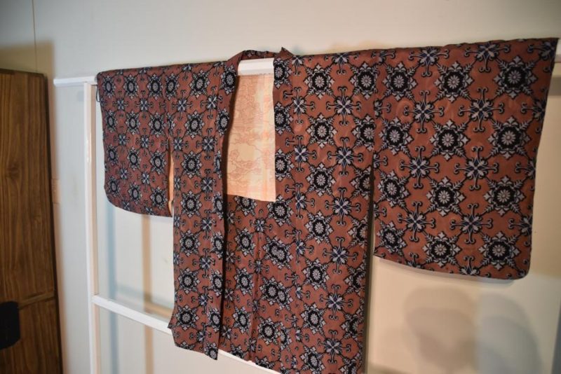 Japanese Silk Vintage Haori Jacket - Image 12