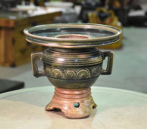 Oribe Pottery Usubata Vase