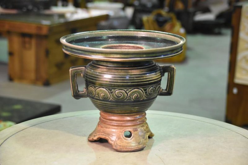 Oribe Pottery Usubata Vase