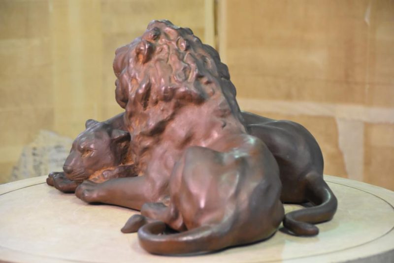 Japanese Bronze Lion Statue - Image 11