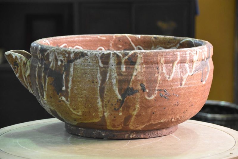 Traditional Japanese Shino Pottery Bowl - Image 17
