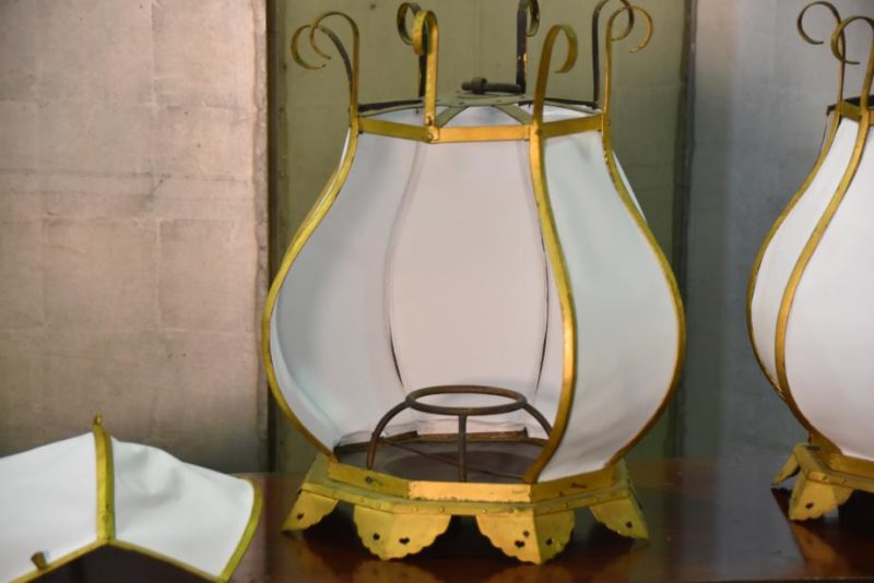 A Pair of Gilded Japanese Temple Hanging Lanterns - Image 10