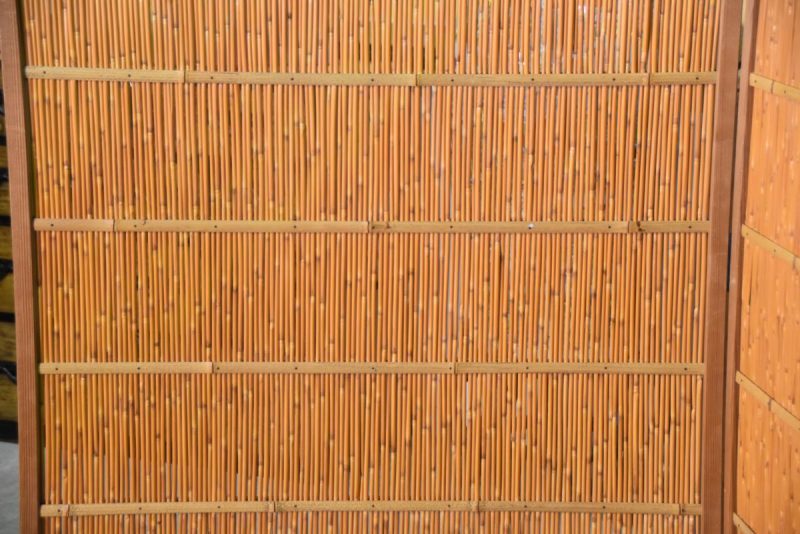 Japanese 2 Panel Reed Grass Free Standing Screen - Image 15