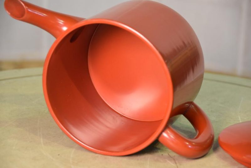 Lacquered Water Dispenser - Image 5